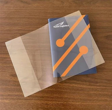 أغطية كتب بلاستيكية شفافة